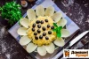 Рецепт Салат «соняшник» з ананасами