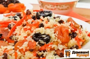 Рецепт Морква тушкована з рисом і чорносливом фото