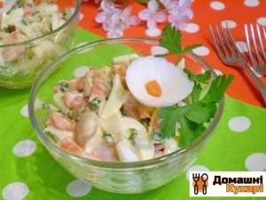 Рецепт Салат з квасолею та солоними огірками фото