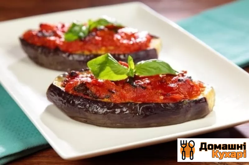 Рецепт Баклажани, фаршировані помідорами і сиром