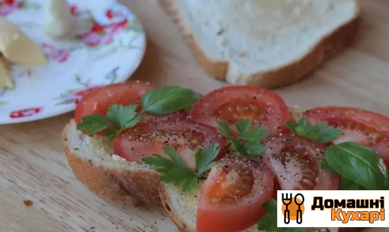 Рецепт Бутерброд с чесноком и помидорами