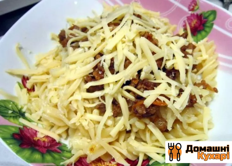 Рецепт Фарш з макаронами на сковороді