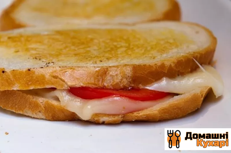 Рецепт Гарячий бутерброд на сковороді