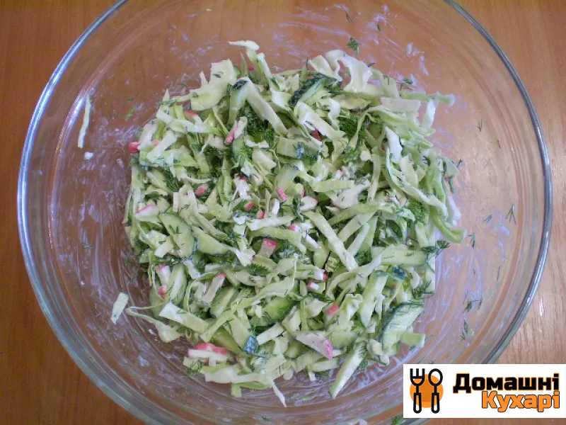 Капустяний салат з крабовими паличками - фото крок 4