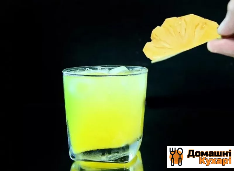 Рецепт Коктейль з манго і ананасом