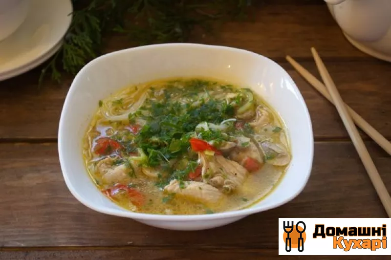 Рецепт Курячий суп з локшиною в азіатському стилі