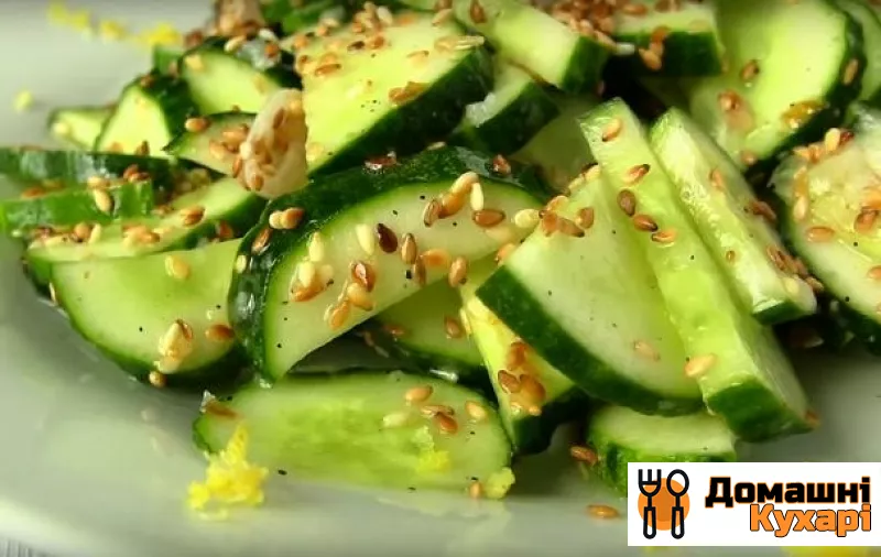 Рецепт Легкий весняний салат з огірками