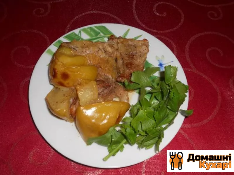 Рецепт Мясо с яблоками в духовке