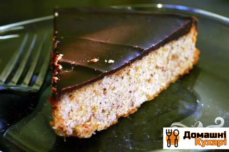 Рецепт Горіховий пиріг з шоколадною глазур'ю