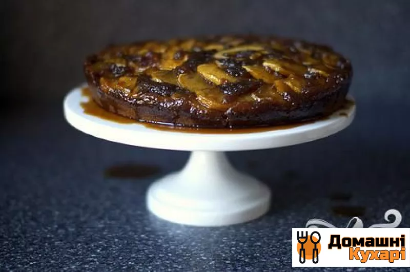 Рецепт Перевернутий яблучний пиріг з медом і імбиром