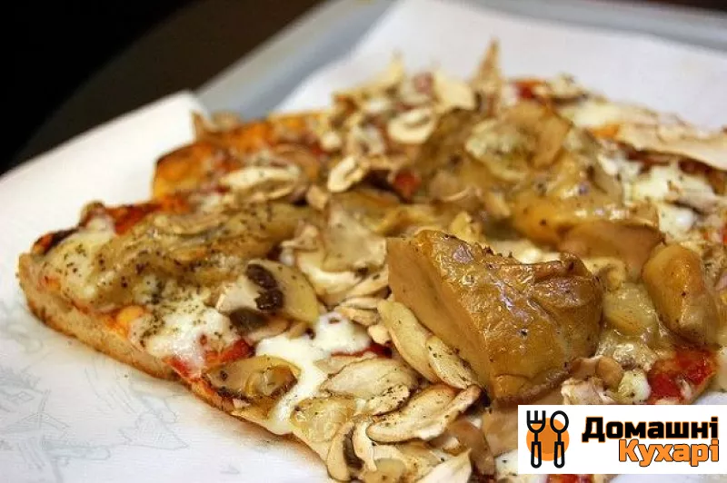 Рецепт Піца з білими грибами і шампіньонамім