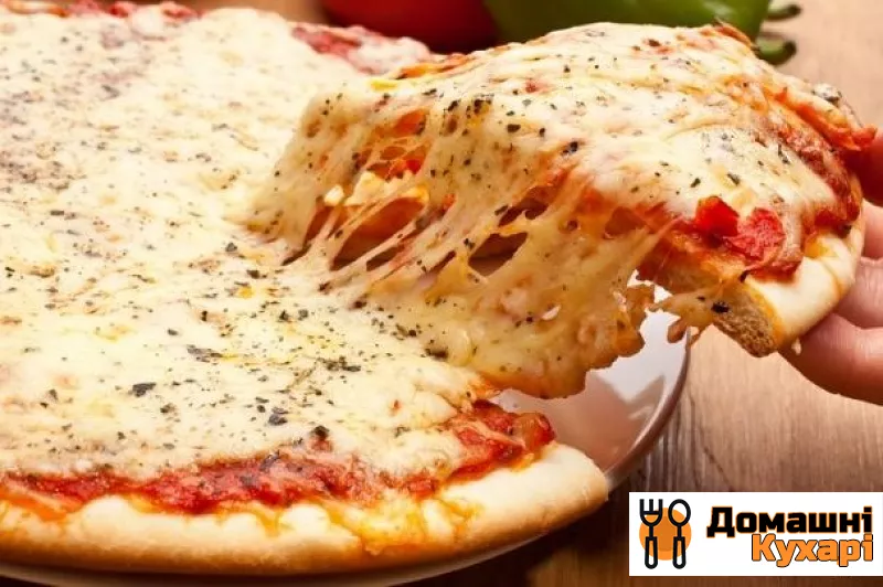 Рецепт Піца з моцарелою і помідорами