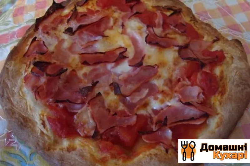 Рецепт Піца з шинкою і помідорами