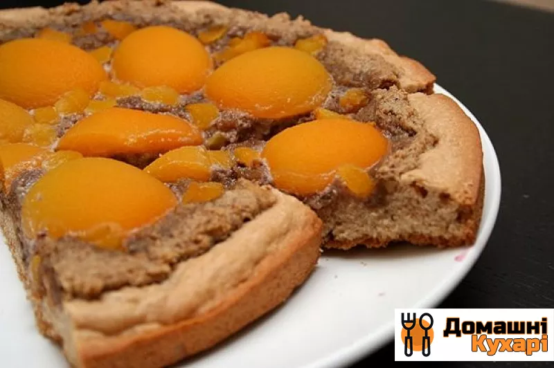 Рецепт Пиріг з волоськими горіхами і абрикосами
