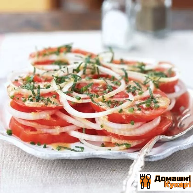 Рецепт Салат з помідорів і цибулі