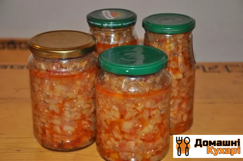 Рецепт Салат на зиму з баклажанами і помідорами