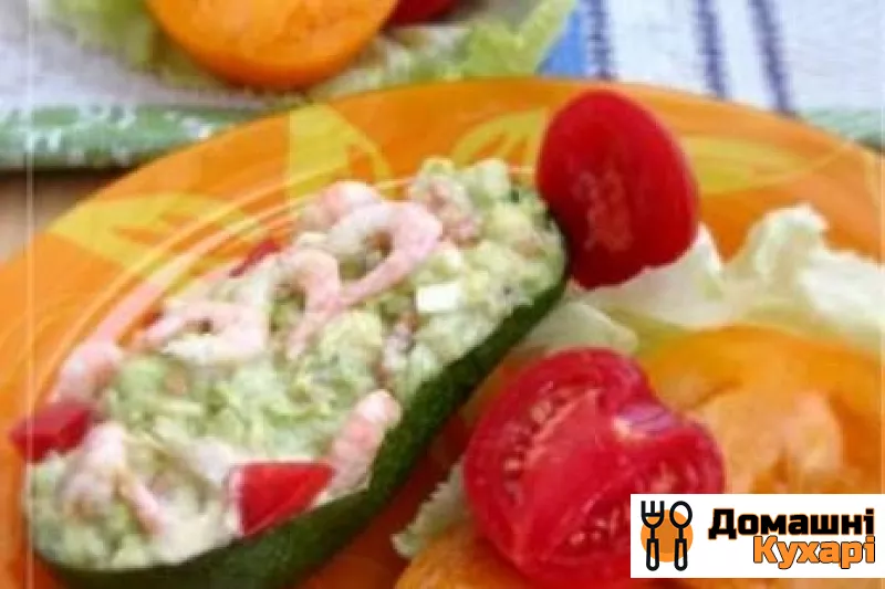 Рецепт Салат з морепродуктами, томатами, авокадо і перепелиним яйцем