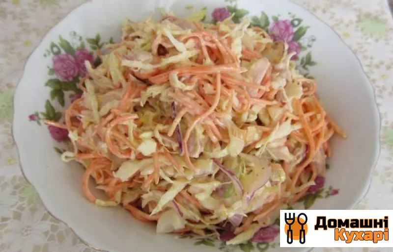 Рецепт Салат з морквою і куркою