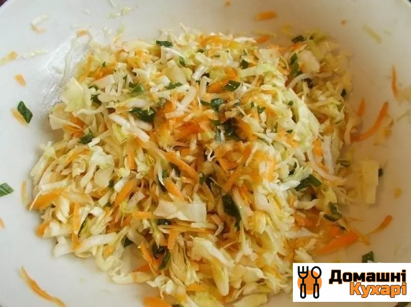 Рецепт Салат витаминный с капустой и морковью