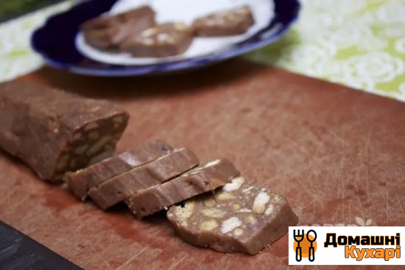 Рецепт Шоколадна «ковбаска» зі згущеним молоком фото