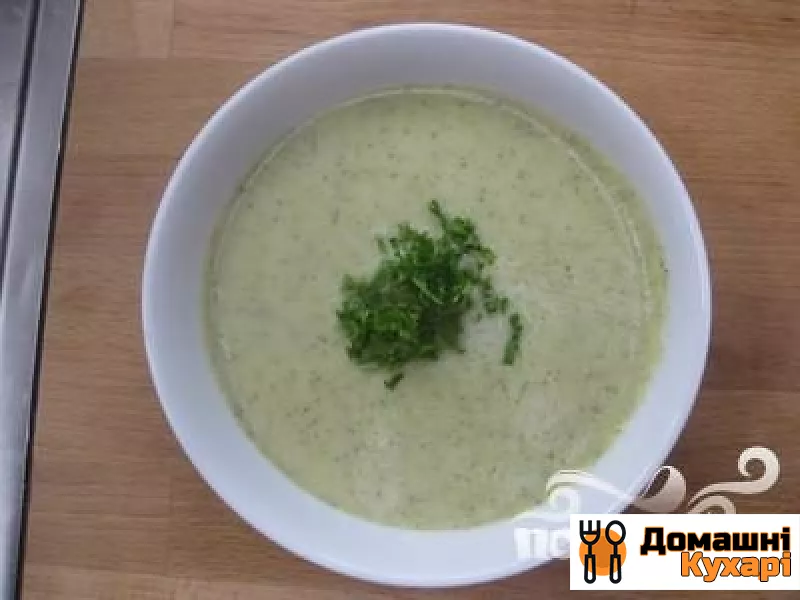 Вершковий суп з брокколі та картоплею