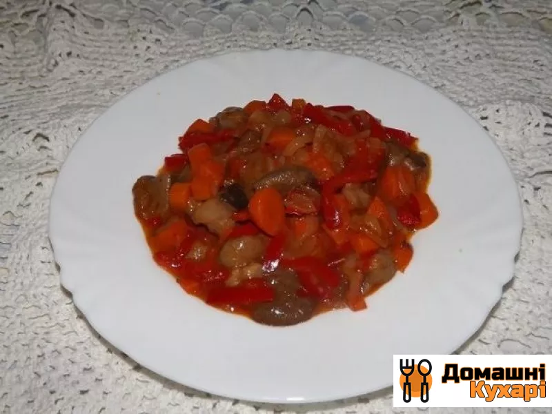 Рецепт Солянка грибна на зиму з томатною пастою