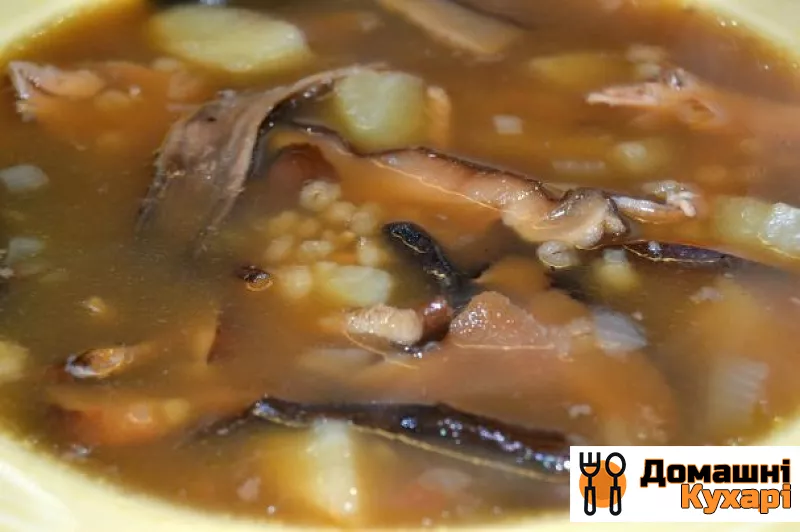 Рецепт Суп із сушених грибів з перловкою