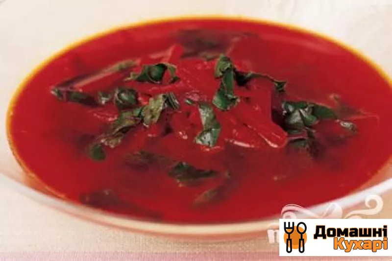 Суп з буряка з помідорами і спеціями