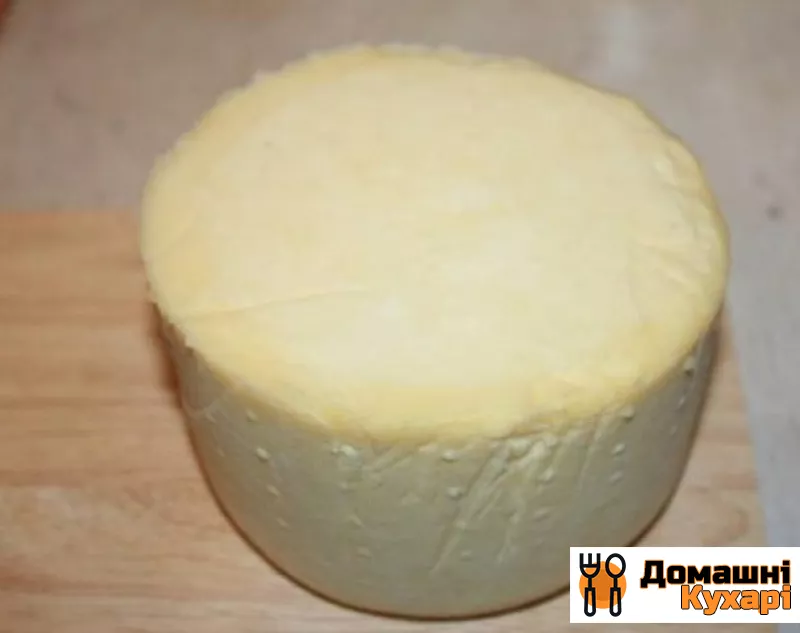 Сир швейцарський в домашніх умовах